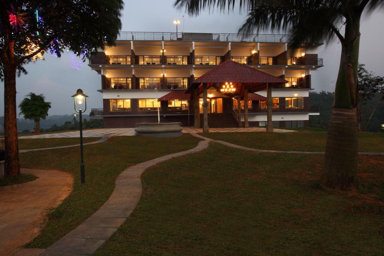 Arayal Resort-A Unit Of Sharoy Resort Tariyod Esterno foto